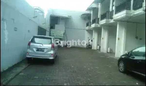 image RUKO STRATEGIS DI TEBET, JAKARTA SELATAN, LOKASI EMAS DEKAT PUSAT KOTA (2)