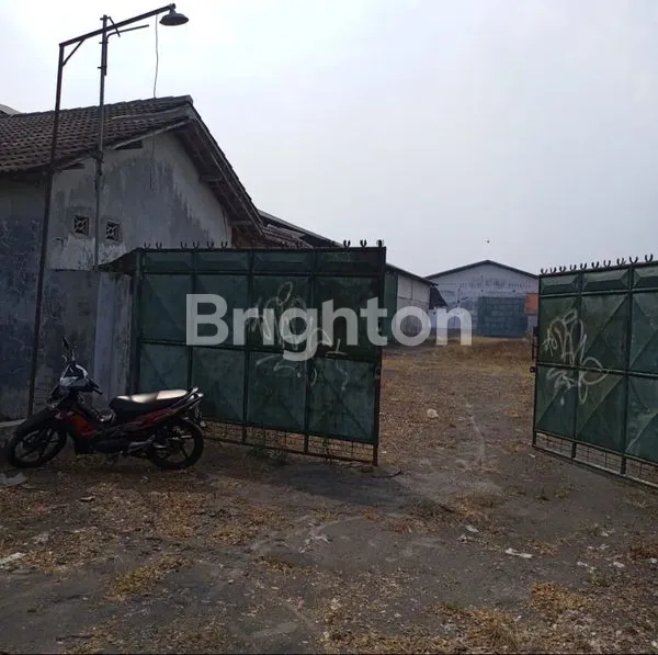 image GUDANG LUAS 3000M2 LOKASI STRATEGIS DI JL. RAYA JURUSAN PACET, MOJOKERTO (4)