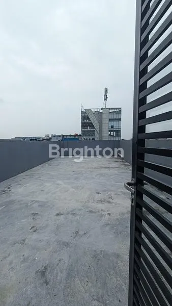 image RUKO STRATEGIS 3 LANTAI NOL JALAN DI KAWASAN KOMERSIAL MERR RUNGKUT SURABAYA (8)