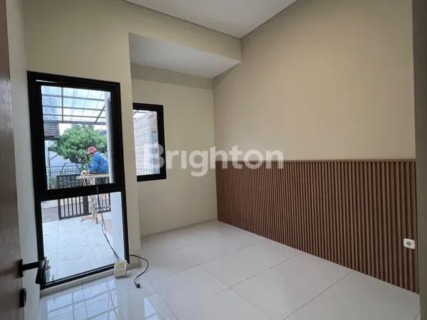 image RUMAH BARU SIAP HUNI HARGA TERJANGKAU DI CISARANTEUN ARCAMANIK BANDUNG (3)