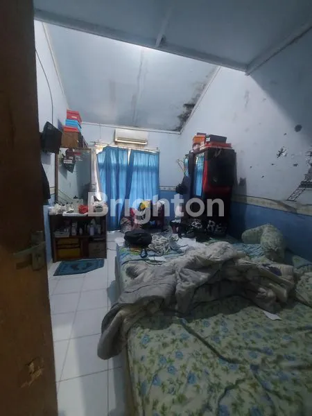 image RUMAH 2 LANTAI DI JUAL CEPAT (6)