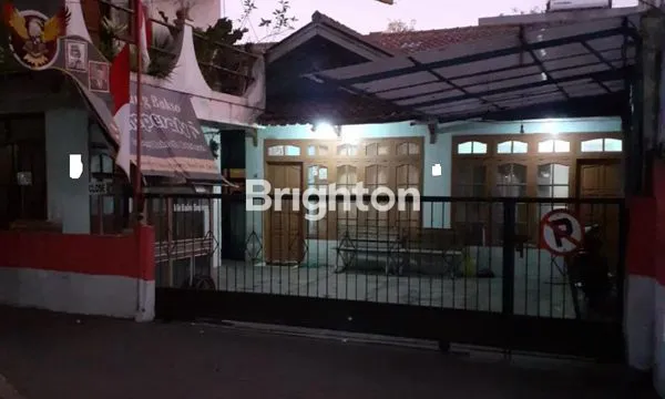 RUMAH SEKITAR CIUMBULEUIT DEKAT UNPAR BANDUNG