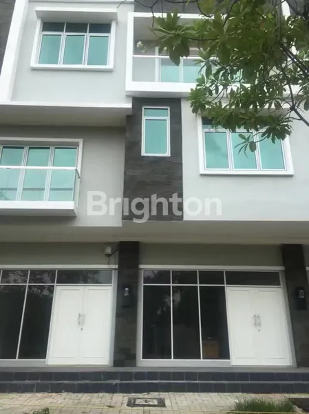 3 RUKO GANDENG 4.5 LANTAI ELANG LAUT BOULEVARD PANTAI INDAH KAPUK