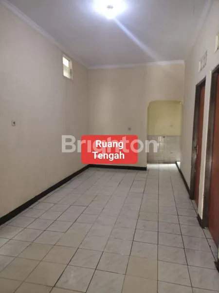 image RUMAH SANGAT STRATEGIS DI DEPOK (5)