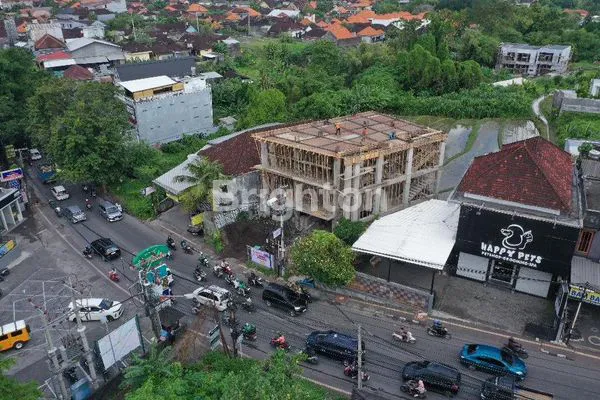 image BANGUNAN KOMERSIL PINGGIR JALAN CANGGU (4)