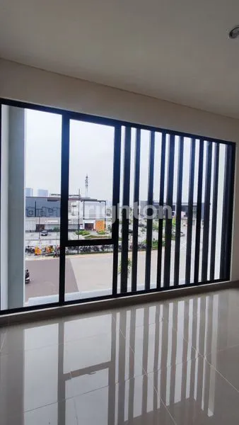 image RUKO HAMPTON AVENUE (2)