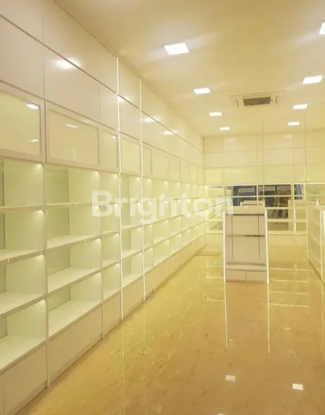 image RUKO GANDENG PIK CANTIK & MEWAH DENGAN LIFT (2)