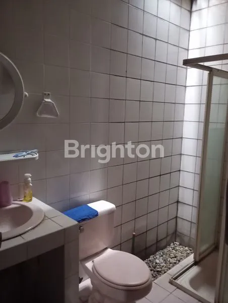 image RUMAH BESAR DAN BAGUS RAWA BUAYA (6)