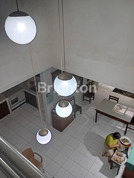 image RUMAH BESAR DAN BAGUS RAWA BUAYA (4)