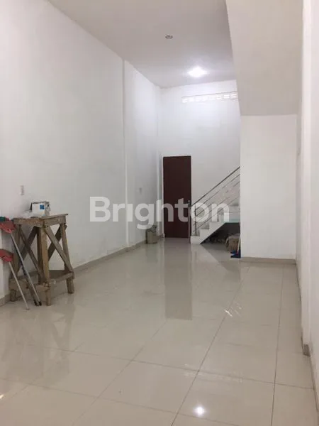 RUKO STRATEGIS DI JL. DANAU JEMPANG, MEDAN BARAT, SIAP HUNI DENGAN SHM