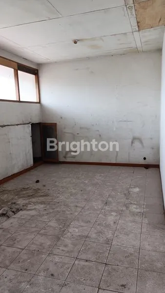 image DIJUAL RUMAH TAMAN HOLIS INDAH (6)