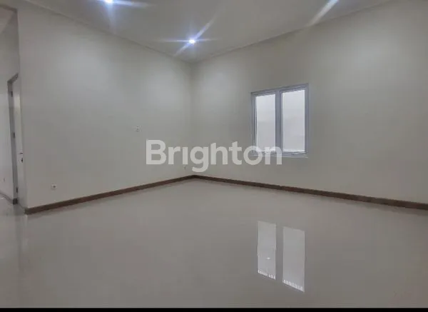 image DI JUAL RUMAH BANGUNAN BARU  DI KOTA SEMARANG (5)