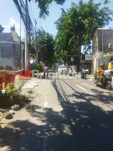 image TANAH STRATEGIS 1500 M² DI JANTUNG SEMINYAK, KEROBOKAN. COCOK UNTUK VILLA, KAFE, ATAU BISNIS WISATA! (2)