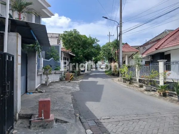 image JUAL CEPAT HARGA MURAH RUMAH SHM DI MANUKAN MUKTI SURABAYA (5)