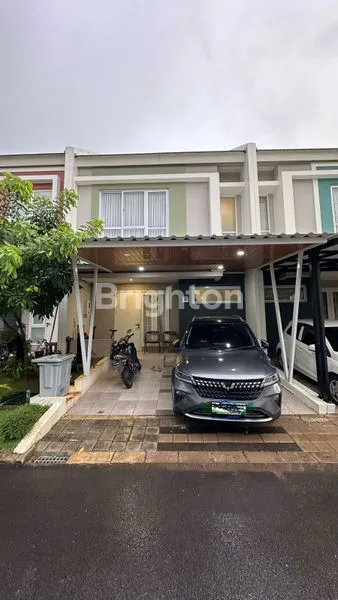 image RUMAH CANTIK 2 LT DI CLUSTER AGNESI SYMPHONIA GADING SERPONG TANGERANG (1)