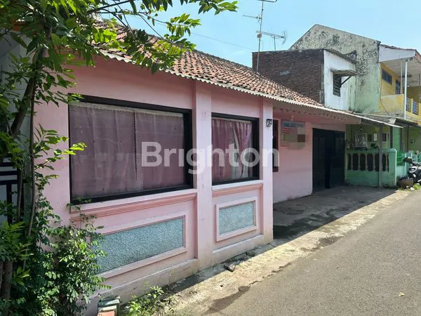 image RUMAH DI KENTANGAN PROBOLINGGO (3)