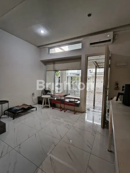 image RUMAH MUNGIL FULL FURNISHED DI BSD, BANGUNAN 2 LANTAI. TURUN HARGA 1,2 M -> 1,1M -> 1 M (NEGO) (7)