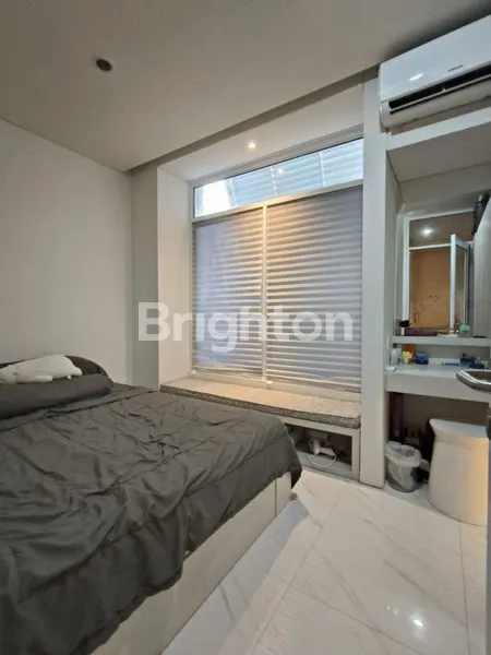 image RUMAH MUNGIL FULL FURNISHED DI BSD, BANGUNAN 2 LANTAI. TURUN HARGA 1,2 M -> 1,1M -> 1 M (NEGO) (5)