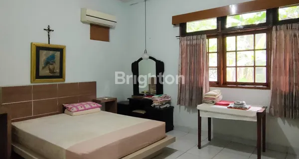 image RUMAH TINGGAL WALKING DISTANCE DENGAN MRT FATMAWATI JAKSEL (7)