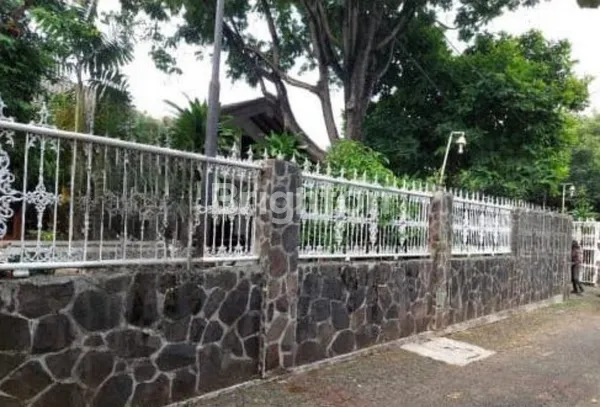 image RUMAH TINGGAL WALKING DISTANCE DENGAN MRT FATMAWATI JAKSEL (8)