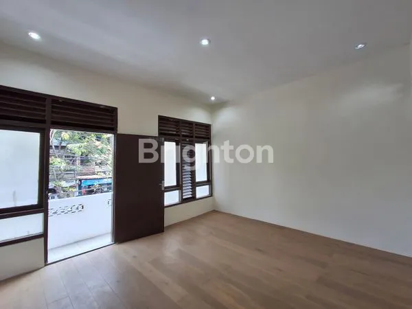 image RUKO 1,5 LANTAI SIAP PAKAI. KONDISI BAGUS HABIS RENOVASI (5)