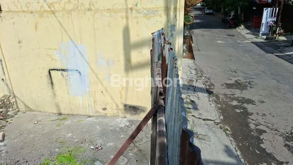 image TANAH HOEK DI KOTA SOLO (2)