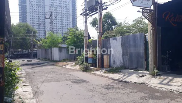 image TANAH HOEK DI KOTA SOLO (4)