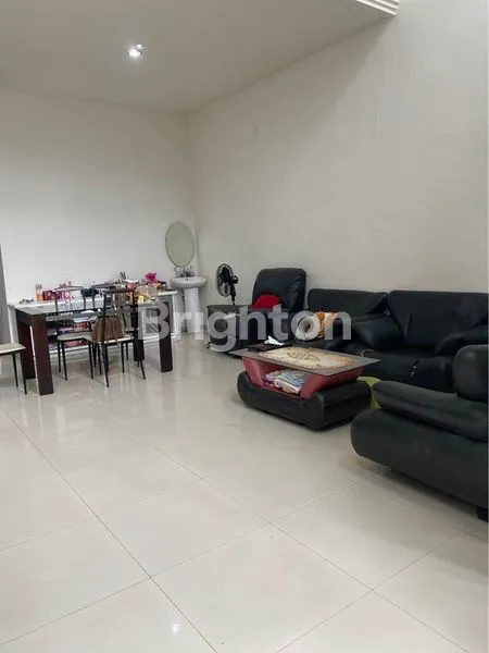 image RUMAH VILLA TAMAN TELAGA CITRALAND (2)