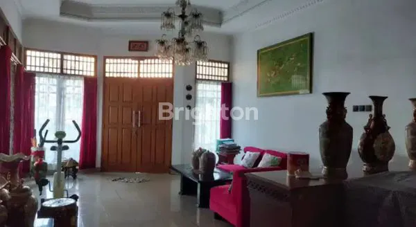 image RUMAH 2 LANTAI SIAP HUNI DI MERUYA SELATAN – LOKASI STRATEGIS DEKAT TOL & MALL (3)