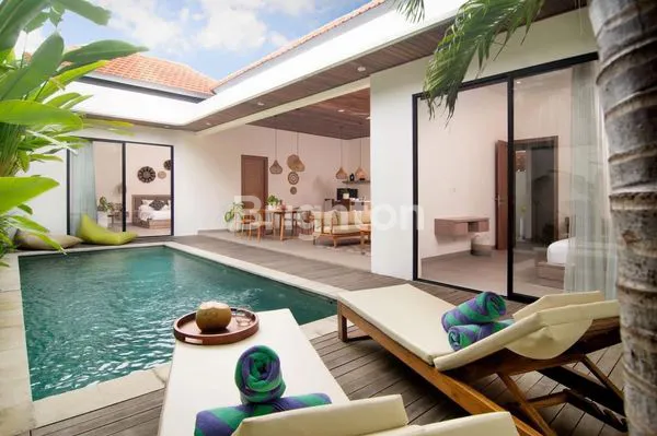 image FOR LONG-TERM LEASE – MODERN 2BR VILLA IN LA BUMBAK, UMALAS  (6)