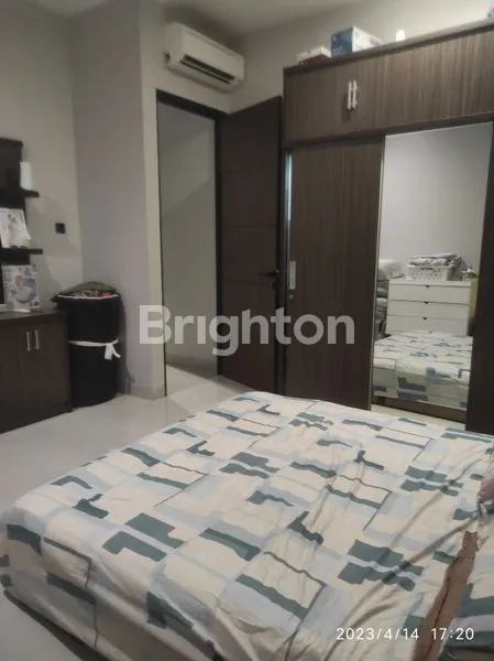 image RUMAH MEWAH PADEMANGAN UK 12X18 AKSES JALAN 2 MOBIL 11 KT 5 KM SEMI FURNISH HADAP UTARA JAKARTA UTARA (7)