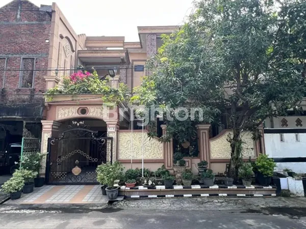 image RUMAH PENJARINGAN ASRI LANGKA DENGAN NUANSA JAWA STRATEGIS DEKAT RAYA PANDUGO, SIAP HUNI TERAWAT (1)