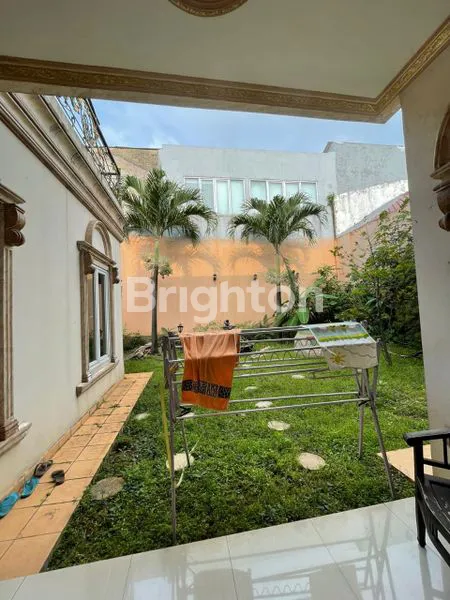 image RUMAH MEWAH 2 LANTAI FULL FURNISH DI VILLA CIBUBUR INDAH, JAKARTA TIMUR (8)