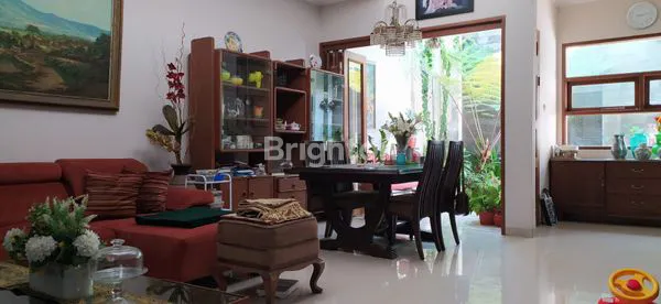 image RUMAH 2,5 LANTAI DAERAH ANTAPANI (3)