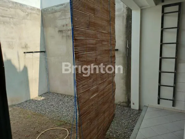 image RUMAH 2 LANTAI + FURNISHED KAHURIPAN NIRWANA (7)