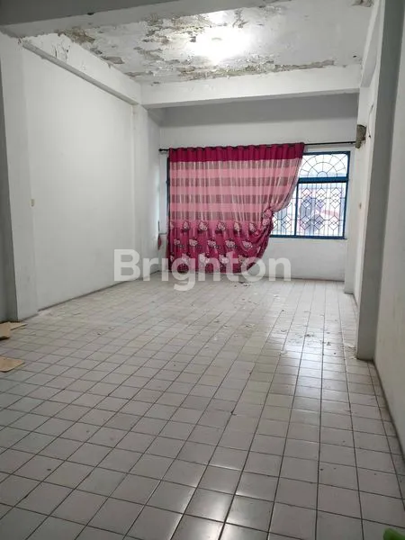 image RUKO STRATEGIS JL SURABAYA (5)