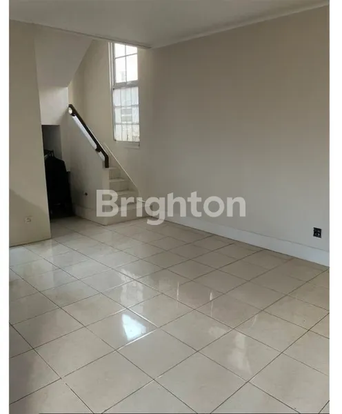 image INVESTASI EMAS – 3 LANTAI, PRIVATE POOL – DEKAT GRANDLUCKY BSD (3)