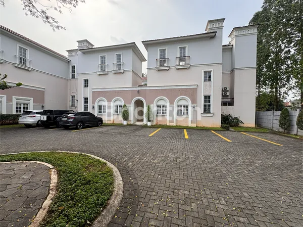 image INVESTASI EMAS – 3 LANTAI, PRIVATE POOL – DEKAT GRANDLUCKY BSD (4)