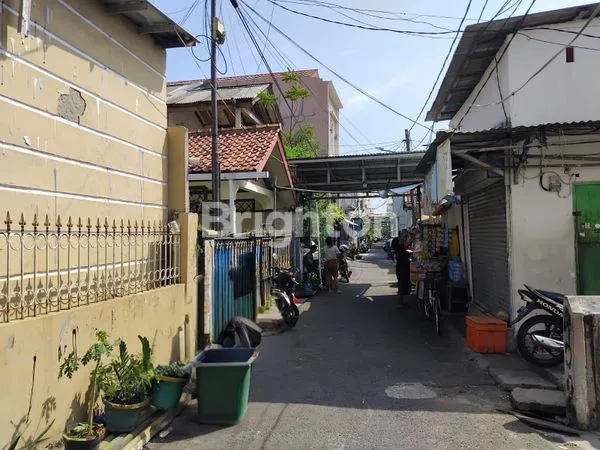image RUMAH SEDERHANA DI WARAKAS TANJUNG PRIOK JAKARTA UTARA (8)