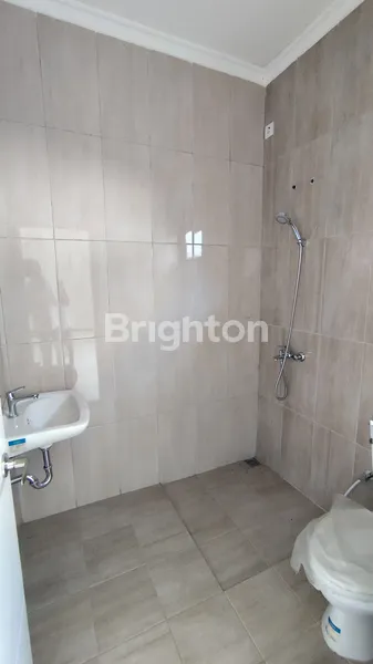 image PERUMAHAN ONE GATE SYSTEM DEKAT KAMPUS UPN DAN MERR (3)