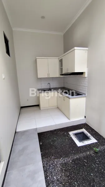 image PERUMAHAN ONE GATE SYSTEM DEKAT KAMPUS UPN DAN MERR (7)