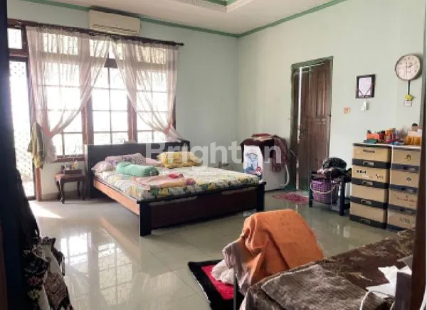 image RUMAH BERHALAMAN LUAS DI CIMANGGIS DEPOK (5)