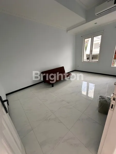 image NEW LUX ROW 5. MANYAR KERTOARJO,MANYAR KERTOADI,WISMA PERMAI,SUTOREJO PRIMA SELATAN,DHARMAHUSADA INDAH,GALAXY BUMI PERMAI ARAYA,KERTAJAYA INDAH REGENCY 21,WISMA MUKTI,KLAMPIS ANOM,UNAIR,ITS,MITRA KELUARGA KENJERAN,AL AZHAR,MULYOSARI,RS HAJI,WARON HOSPITAL (2)