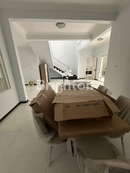 image NEW LUX ROW 5. MANYAR KERTOARJO,MANYAR KERTOADI,WISMA PERMAI,SUTOREJO PRIMA SELATAN,DHARMAHUSADA INDAH,GALAXY BUMI PERMAI ARAYA,KERTAJAYA INDAH REGENCY 21,WISMA MUKTI,KLAMPIS ANOM,UNAIR,ITS,MITRA KELUARGA KENJERAN,AL AZHAR,MULYOSARI,RS HAJI,WARON HOSPITAL (5)