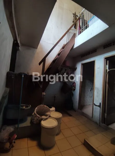 image RUMAH MEWAH 4 KT DI KAYURINGIN JAYA, DEKAT FASILITAS KOTA (5)