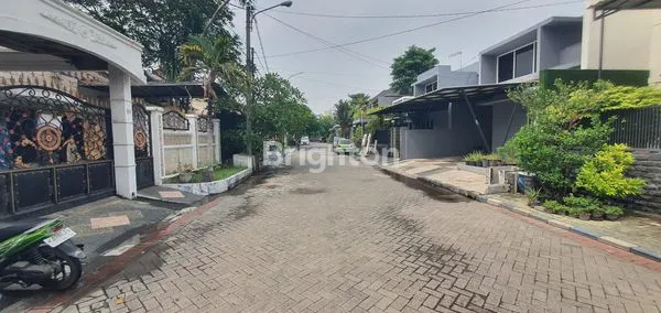image RUMAH RAYA REGENCY DEKAT DIAN ISTANA SURABAYA (3)