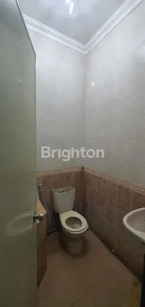 image RUMAH RAYA REGENCY DEKAT DIAN ISTANA SURABAYA (7)