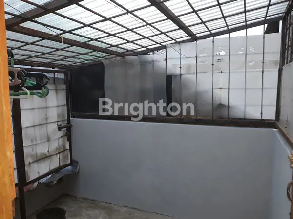 image RUMAH MINIMALIS SIAP HUNI DI KARASAK UTARA, LOKASI STRATEGIS DEKAT FASILITAS (7)