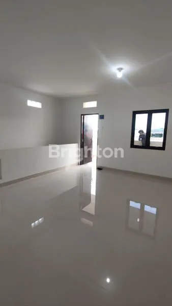 image RUMAH BARU 3 LANTAI BEBAS BANJIR DURI KEPA (7)