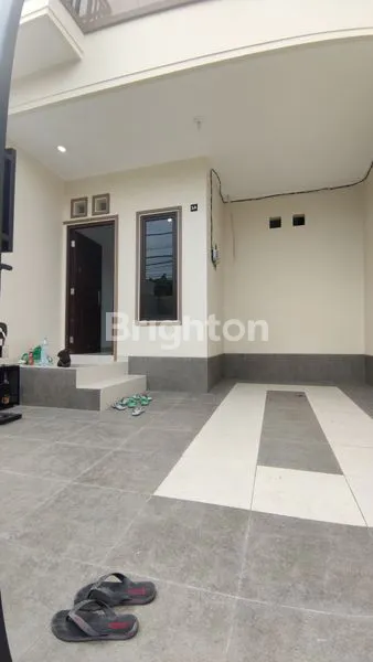 image RUMAH BARU 3 LANTAI BEBAS BANJIR DURI KEPA (2)